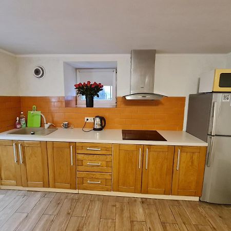 Студіо На Кoновальця Leilighet Lviv Eksteriør bilde